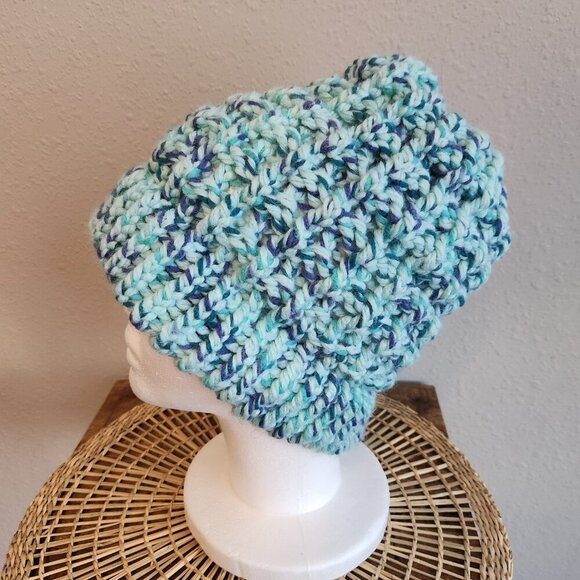 Handmade Loom Knit Blue Winter/Fall Beanie Hat - Picture 1 of 5